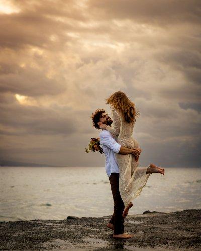 mobile - carousel-hero-element image-5